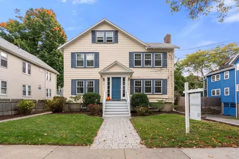 20 Whittemore Rd #20, Newton, MA 02458