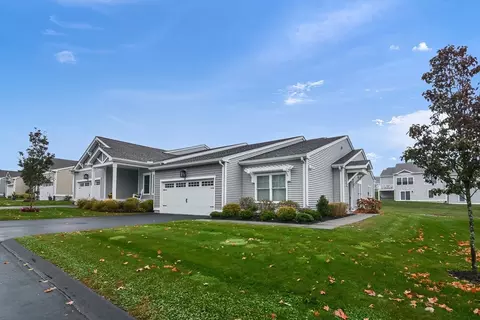 13 Clearview Ter #13, Millbury, MA 01527
