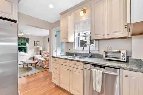 17 Berkeley St, Arlington, MA 02474 photo 18