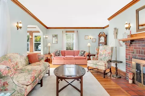 17 Berkeley St, Arlington, MA 02474 photo 7