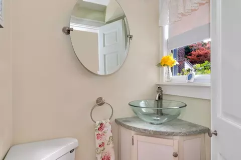 17 Berkeley St, Arlington, MA 02474 photo 23