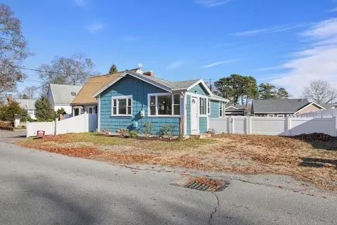 89 Cohasset Rd, Wareham, MA 02532 photo 4