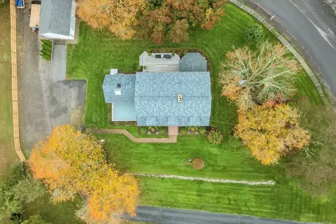 View/Area - 926 N Main St, Raynham, MA 02767 photo 1 of 1