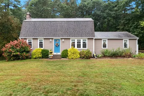 46 Evergreen Ter, Hampden, MA 01036