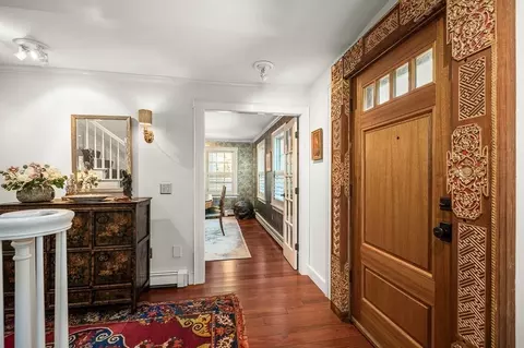 25 Leverett St, Gloucester, MA 01930 photo 5