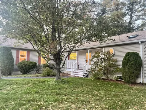 210 Green St, Middleboro, MA 02346