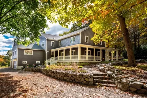 63 Conant Rd, Lincoln, MA 01773