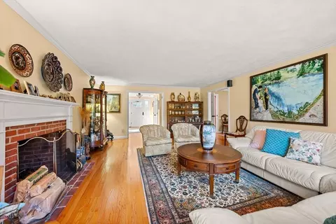 869 Charles River St, Needham, MA 02492 photo 6
