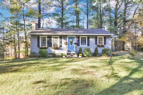 53 Baldwin Dr, Hampden, MA 01036