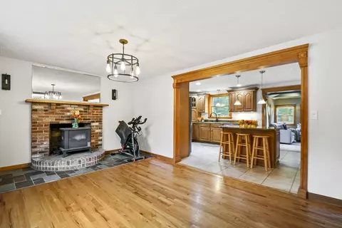 15 Westview Dr, Webster, MA 01570 photo 4