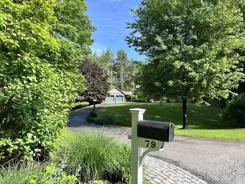 79 Highwoods Ln, Carlisle, MA 01741