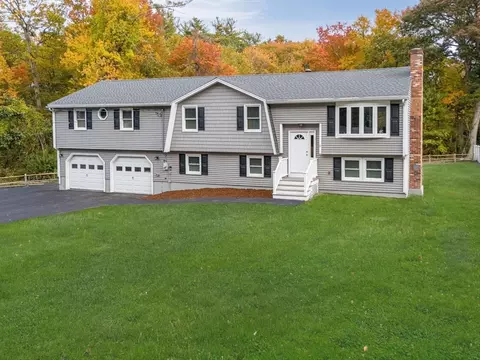 11 Kingston St, Billerica, MA 01821