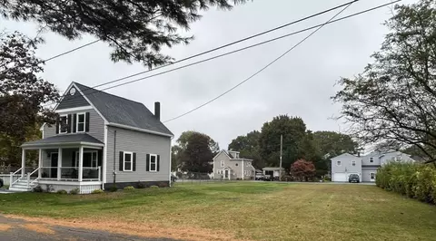 11 Exeter Ave, Methuen, MA 01844 photo 3