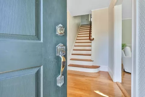 394 Webster St, Needham, MA 02494 photo 3
