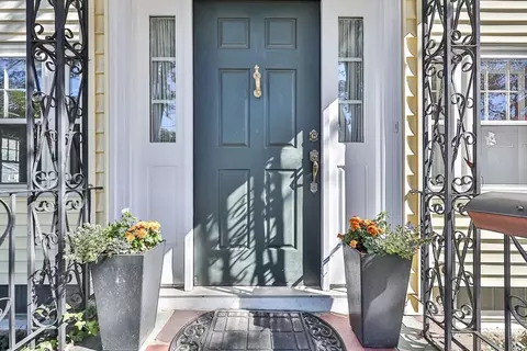 394 Webster St, Needham, MA 02494 photo 2