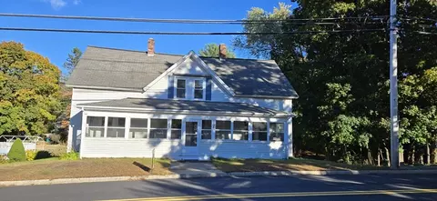 6365 Oak St, Uxbridge, MA 01569