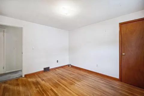 30 Ellen St, Springfield, MA 01104 photo 18