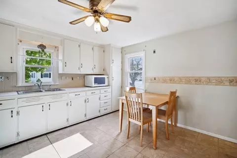 30 Ellen St, Springfield, MA 01104 photo 11