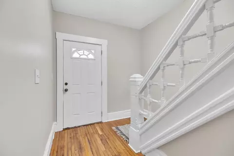 184 King St, Springfield, MA 01109 photo 3