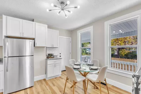 184 King St, Springfield, MA 01109 photo 12
