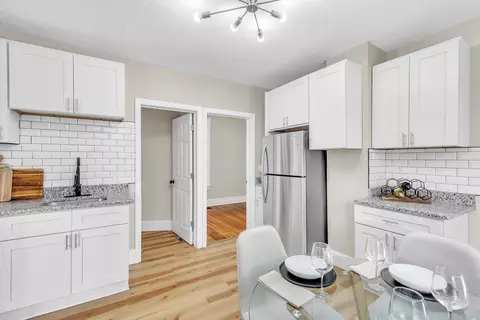 184 King St, Springfield, MA 01109 photo 11