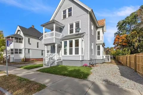 184 King St, Springfield, MA 01109