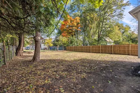 184 King St, Springfield, MA 01109 photo 38