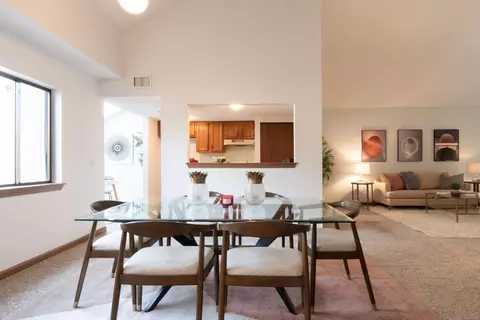 239 Trailside Way #239, Ashland, MA 01721