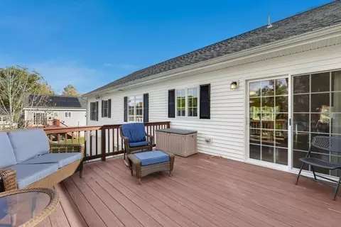 4 Avery Path, Worcester, MA 01603 photo 29