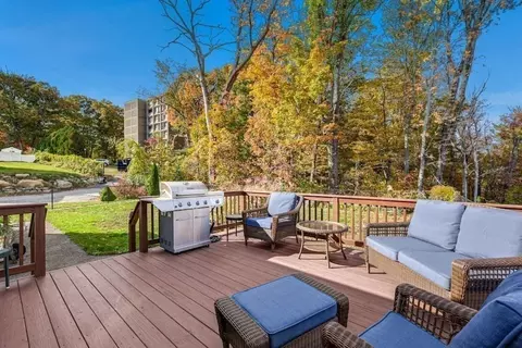 4 Avery Path, Worcester, MA 01603 photo 31