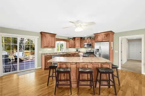 4 Avery Path, Worcester, MA 01603 photo 11