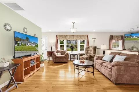 4 Avery Path, Worcester, MA 01603 photo 7