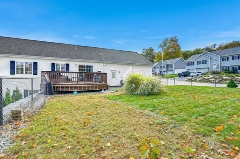 4 Avery Path, Worcester, MA 01603 photo 32