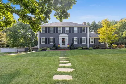 36 Myers Farm Rd, Hingham, MA 02043