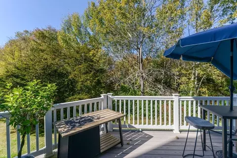 Exterior - 283 E Main St #11, Norton, MA 02766 photo 4 of 10