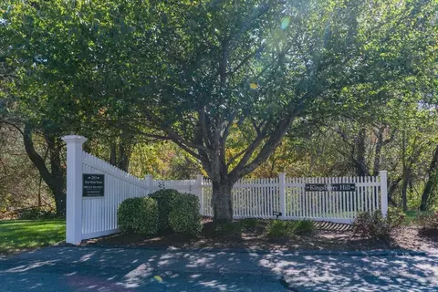 Exterior - 283 E Main St #11, Norton, MA 02766 photo 10 of 10