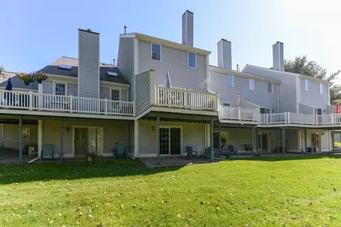 Exterior - 283 E Main St #11, Norton, MA 02766 photo 3 of 10