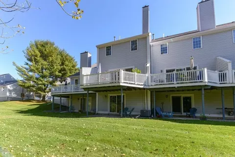 Exterior - 283 E Main St #11, Norton, MA 02766 photo 5 of 10