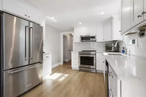 366 Cedar St, Dedham, MA 02026 photo 8