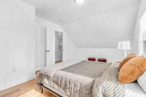 8 Wall St, Webster, MA 01570 photo 9