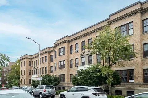 4 Crawford St #11, Cambridge, MA 02139