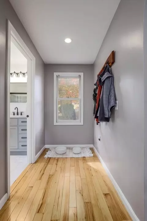 26 Benoni Dr, Sutton, MA 01590 photo 10