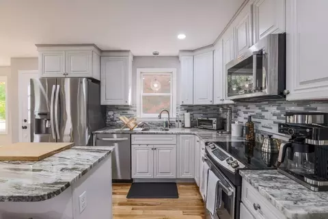26 Benoni Dr, Sutton, MA 01590 photo 8