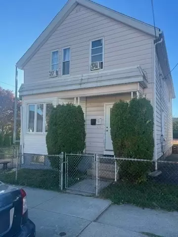90 Johnson St, Fall River, MA 02723 photo 2