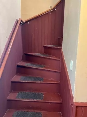 90 Johnson St, Fall River, MA 02723 photo 10