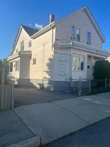 90 Johnson St, Fall River, MA 02723