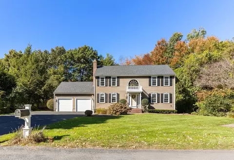 34 Echo Hills Dr, Mansfield, MA 02048