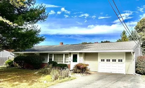 95 Rosemary St, Brockton, MA 02302
