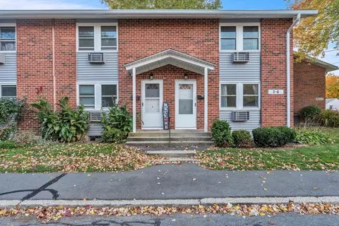 2 Manor Ct #2, Springfield, MA 01118