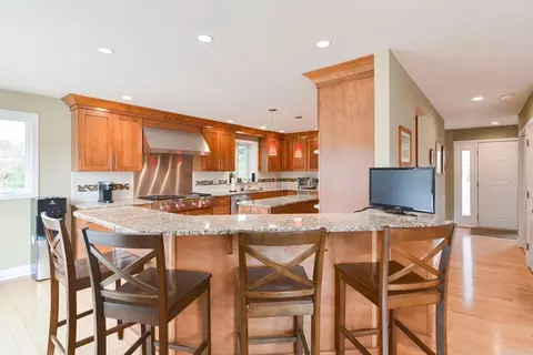 95 Mendon St, Upton, MA 01568 photo 10